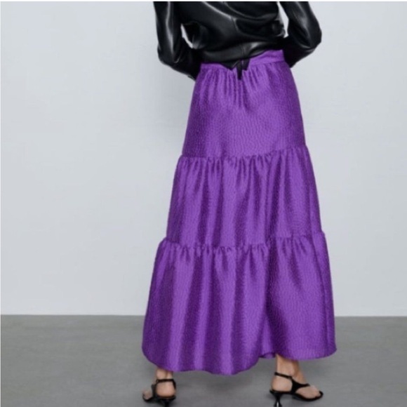 Zara tiered maxi skirt - Picture 2 of 11